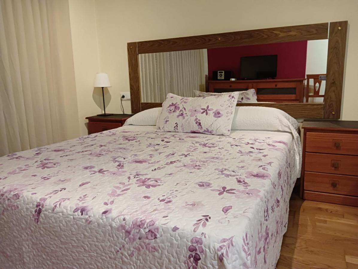 Apartamentos Chevere Granate Oviedo Buitenkant foto