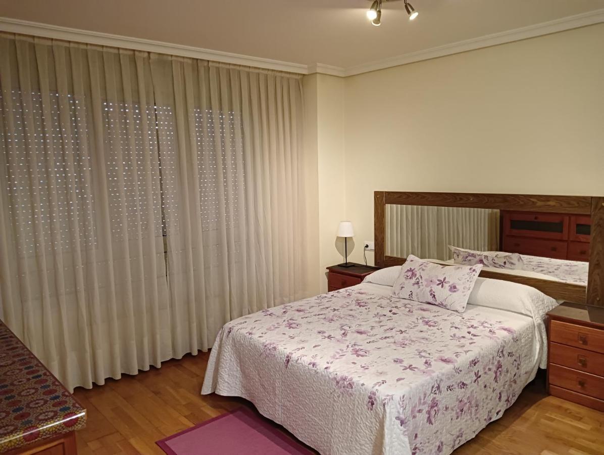 Apartamentos Chevere Granate Oviedo Buitenkant foto