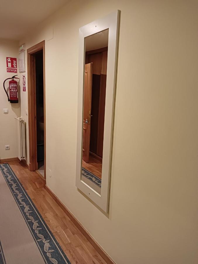 Apartamentos Chevere Granate Oviedo Buitenkant foto